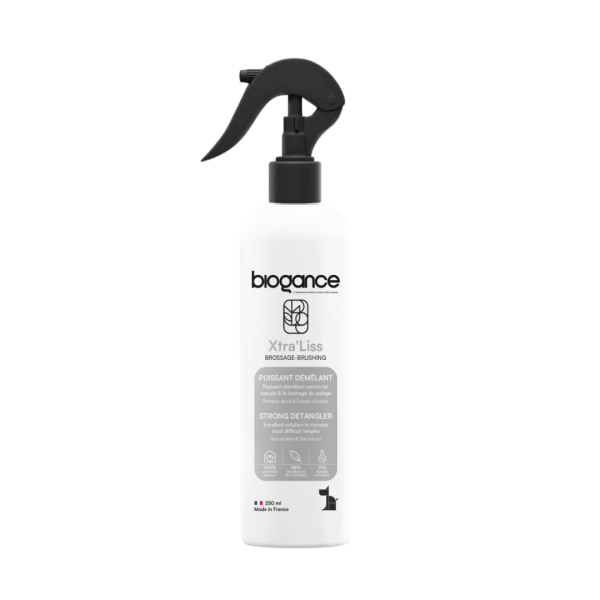 Biogance Xtra Liss спреј за расчешлување на заплеткано крзно