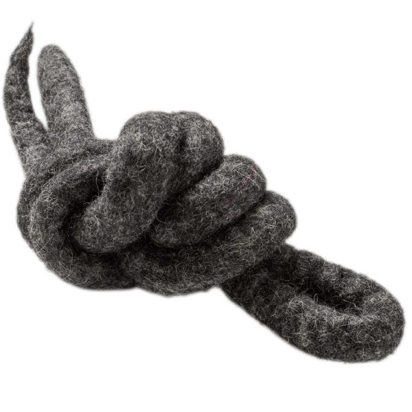 hunter-snaky-antracit-igracka-za-macki-volnen-filc.jpg